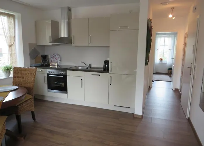 Schicke Julia An Der Nordsee *